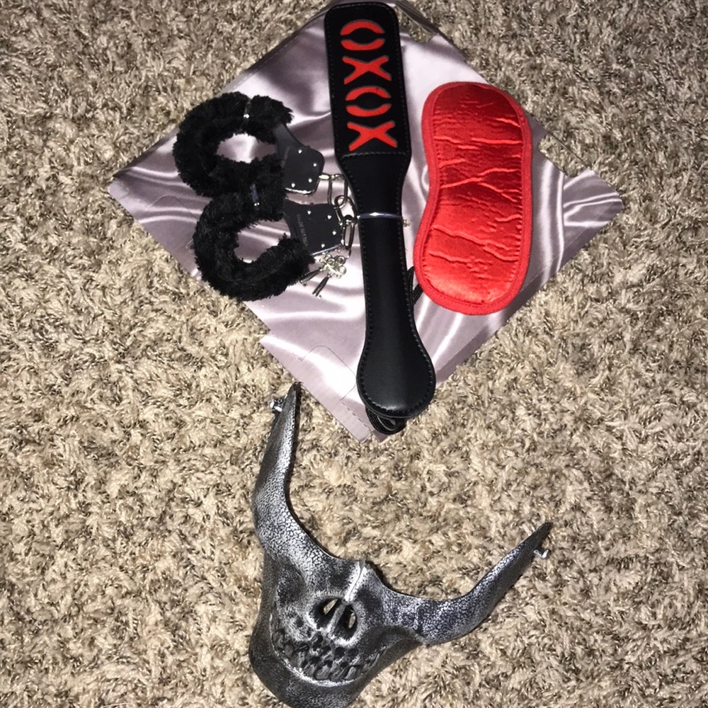 Set of costume items